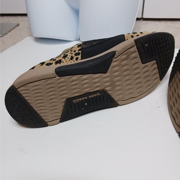 Mark Nason Abbe Animal Print Slip-On Modern Joggers Sz 11 - Picture 6 of 11